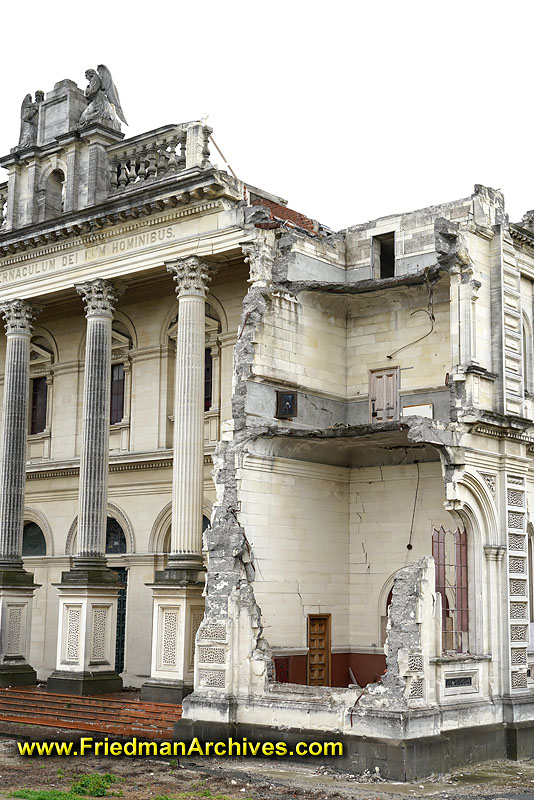 earthquake,damage,rubble,church,bank,building,ruins,